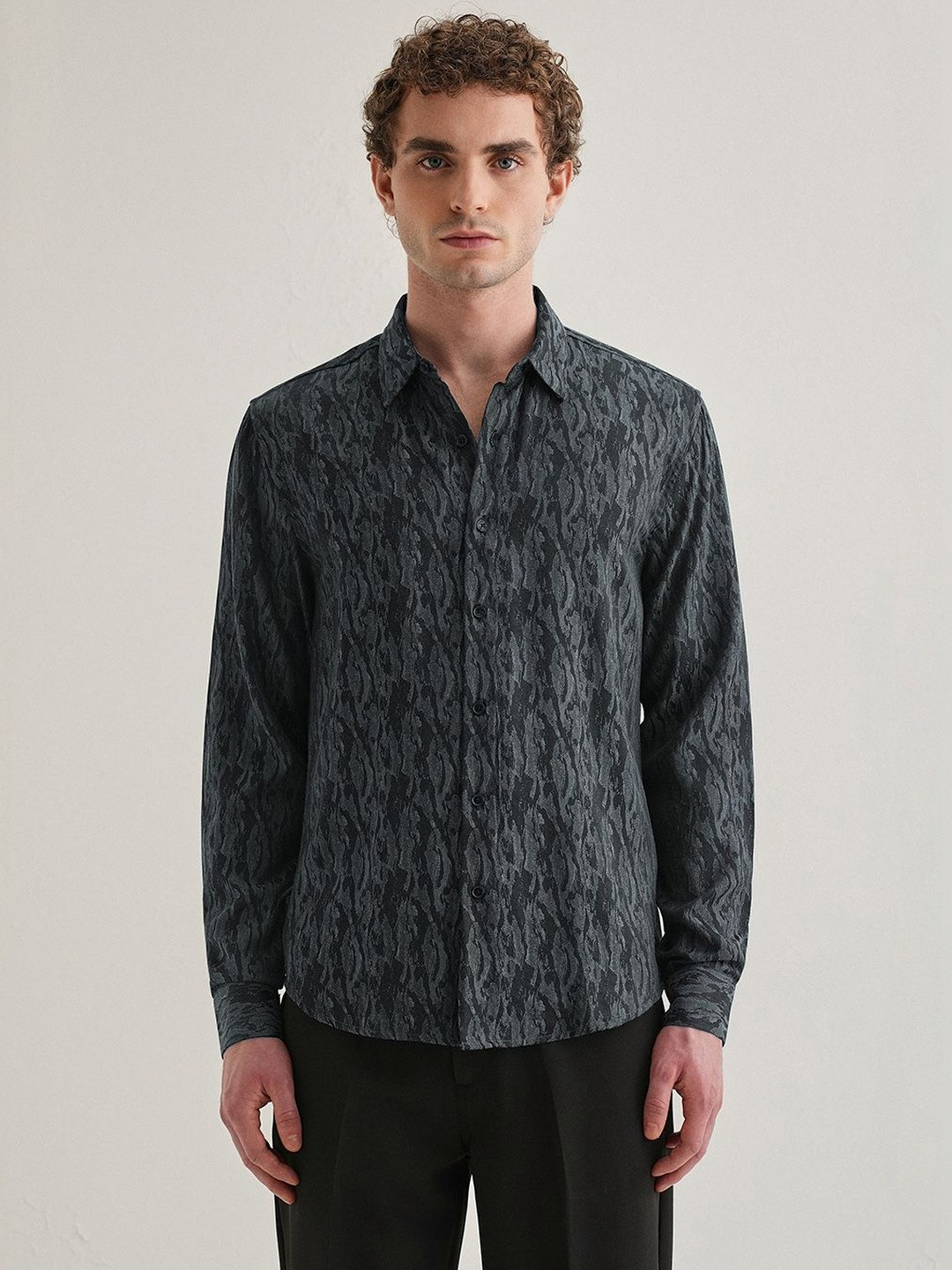 Banana Club Men Classic Casual Shirt