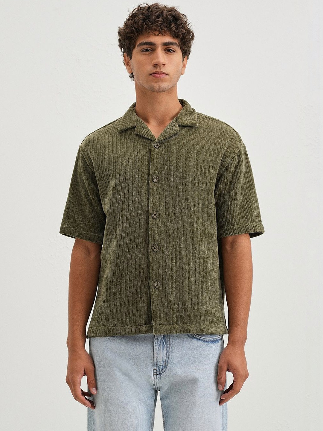 Banana Club Suede Knit Polyester Short Sleeves Boxy Fit Shirt