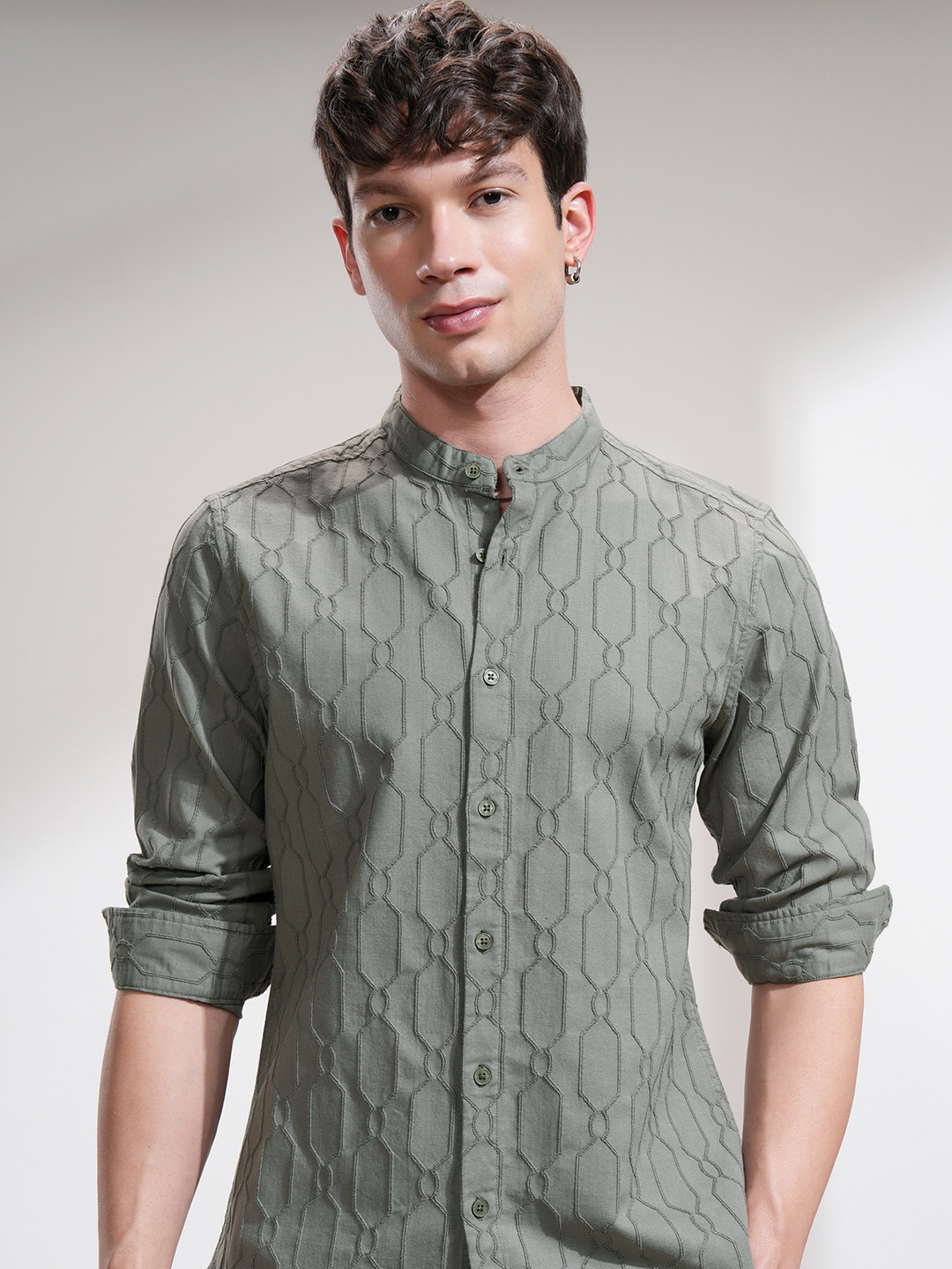 Highlander Men Green Jacquard Textured Relaxed Shirt