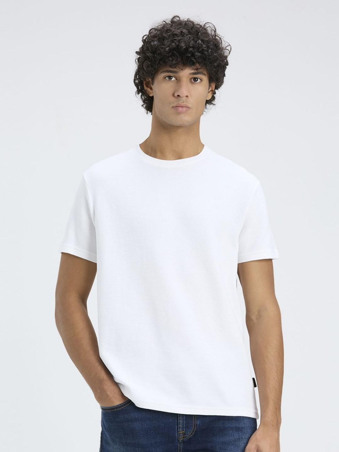 Pepe Jeans Men Solid Round Neck Pure Cotton T-shirt