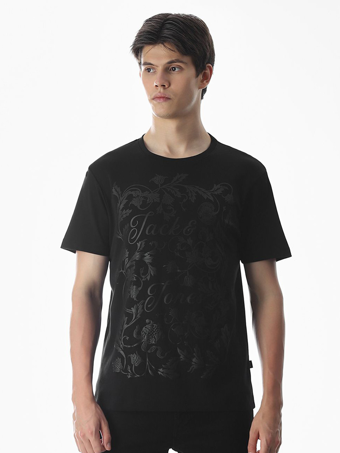 Jack & Jones Men Typography Printed Round Neck Pure Cotton T-shirt