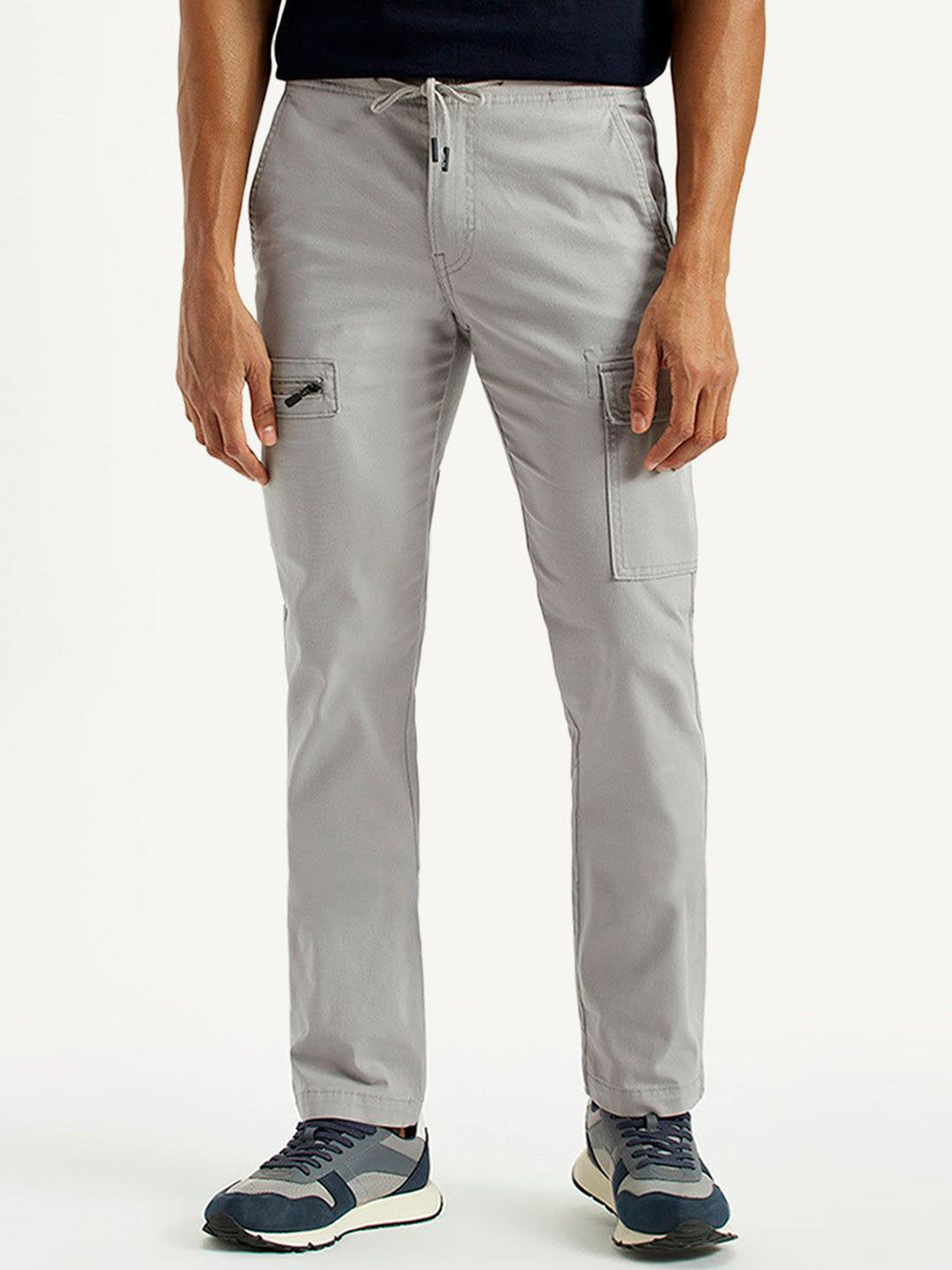 Levis Men Slim Fit Cargos Trousers