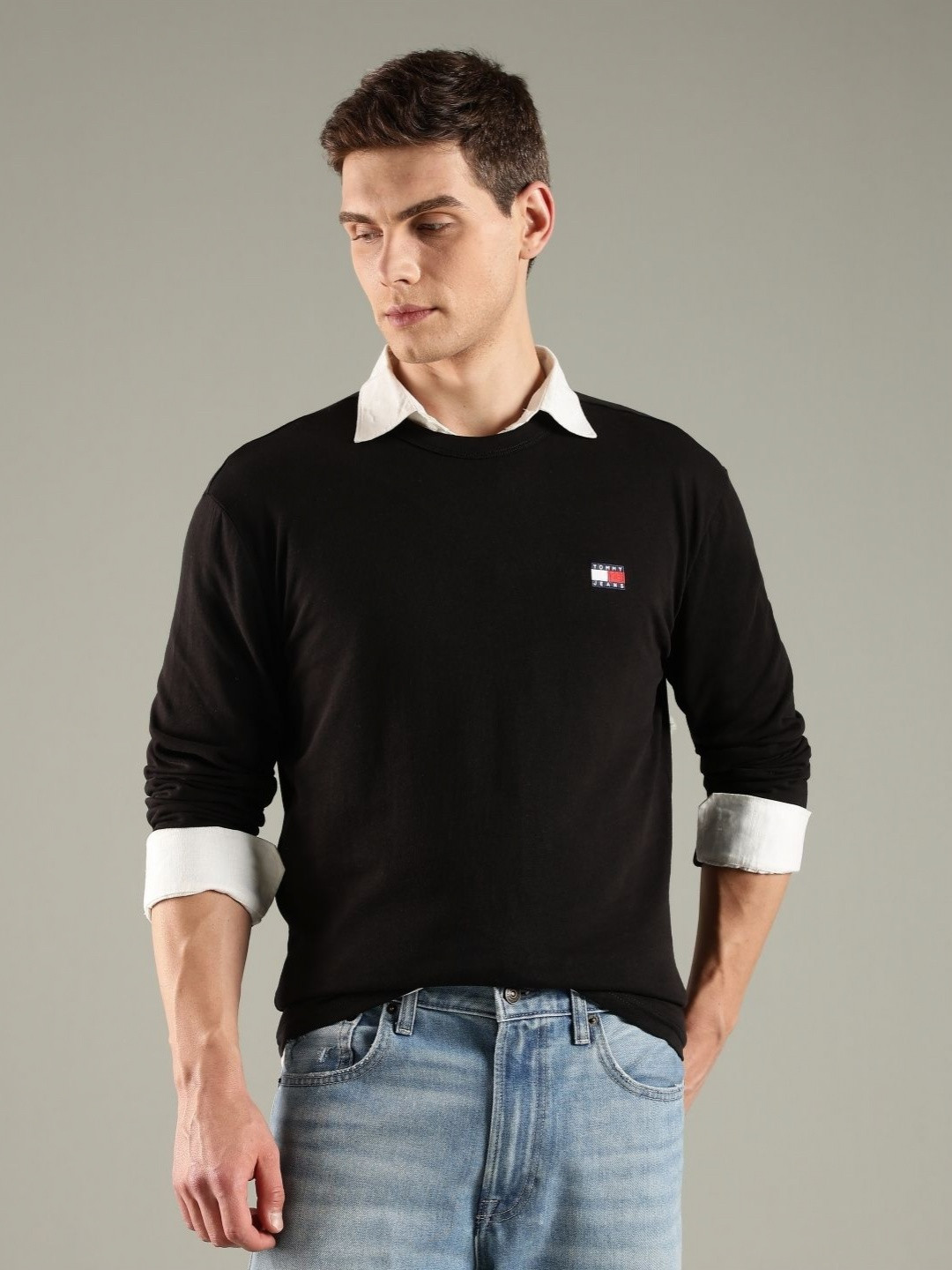 Tommy Hilfiger Men Solid Round Neck Cotton T-shirt