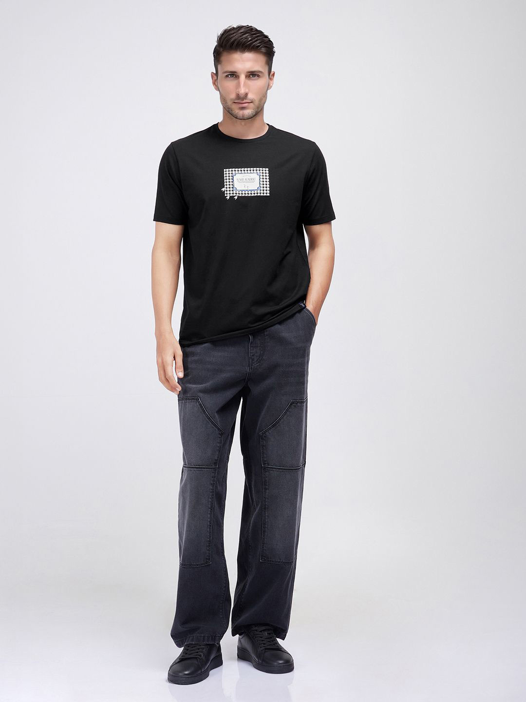 RARE RABBIT Men Printed Applique T-shirt