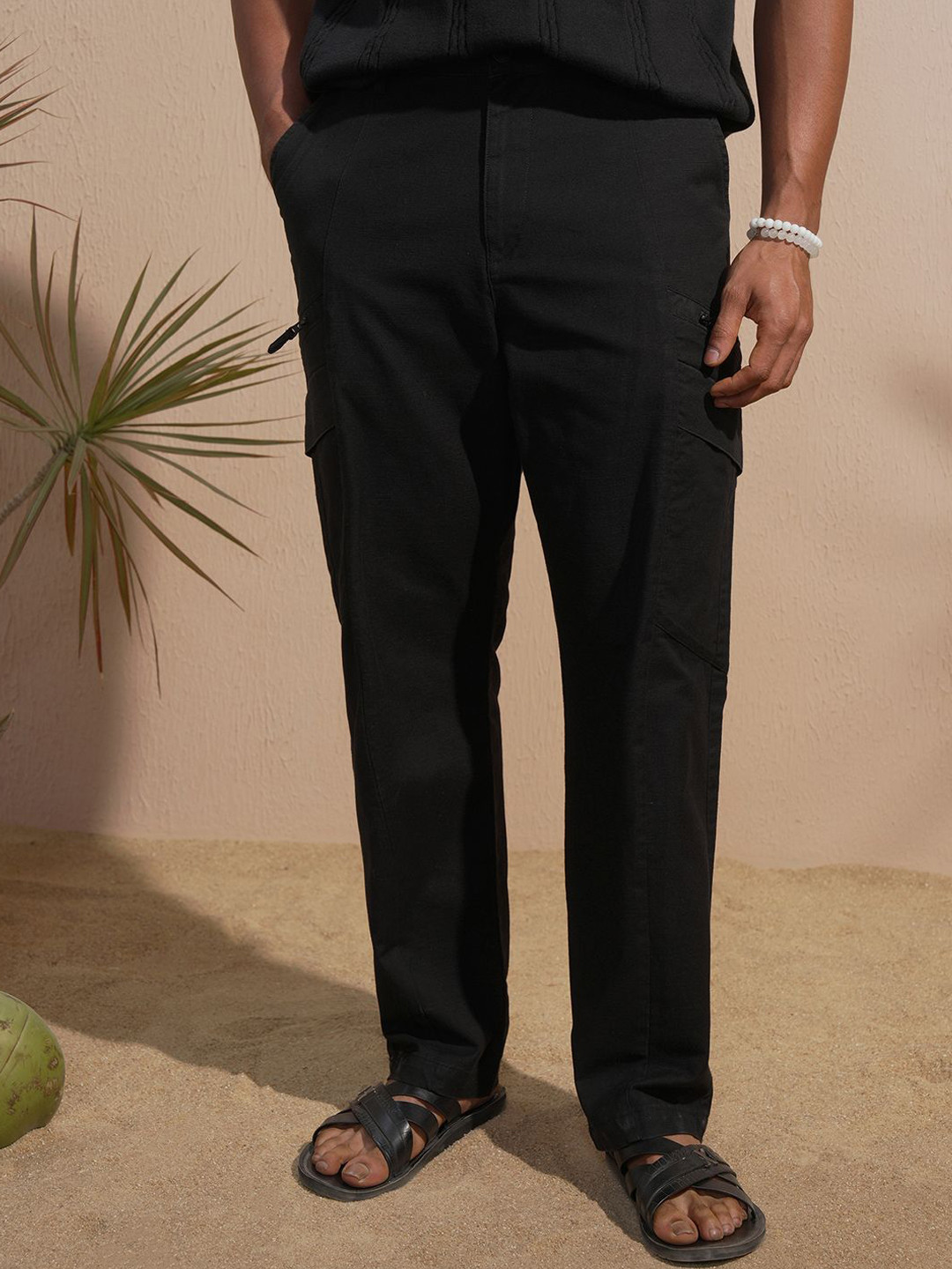 Highlander Men Relaxed Fit Elasticated Pull Up Cargo Trousers