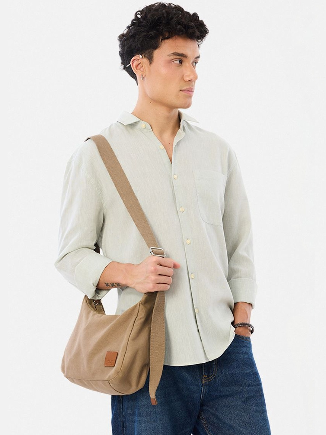Snitch Men Spread Collar Regular Fit Casual Shirt