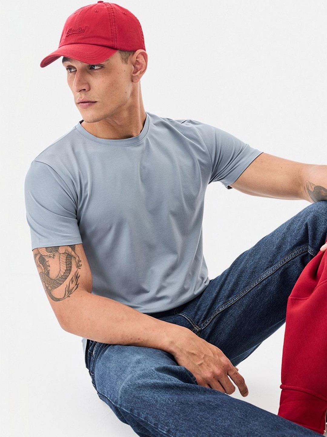 Snitch Blended Round Neck Short Sleeves T-shirt