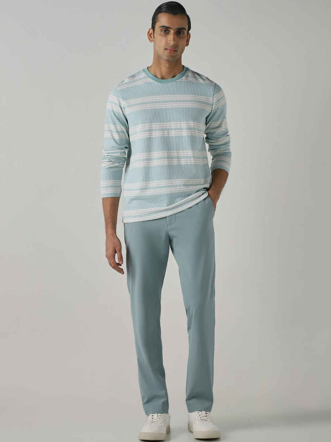 Mufti Men Striped Slim Fit T-shirt
