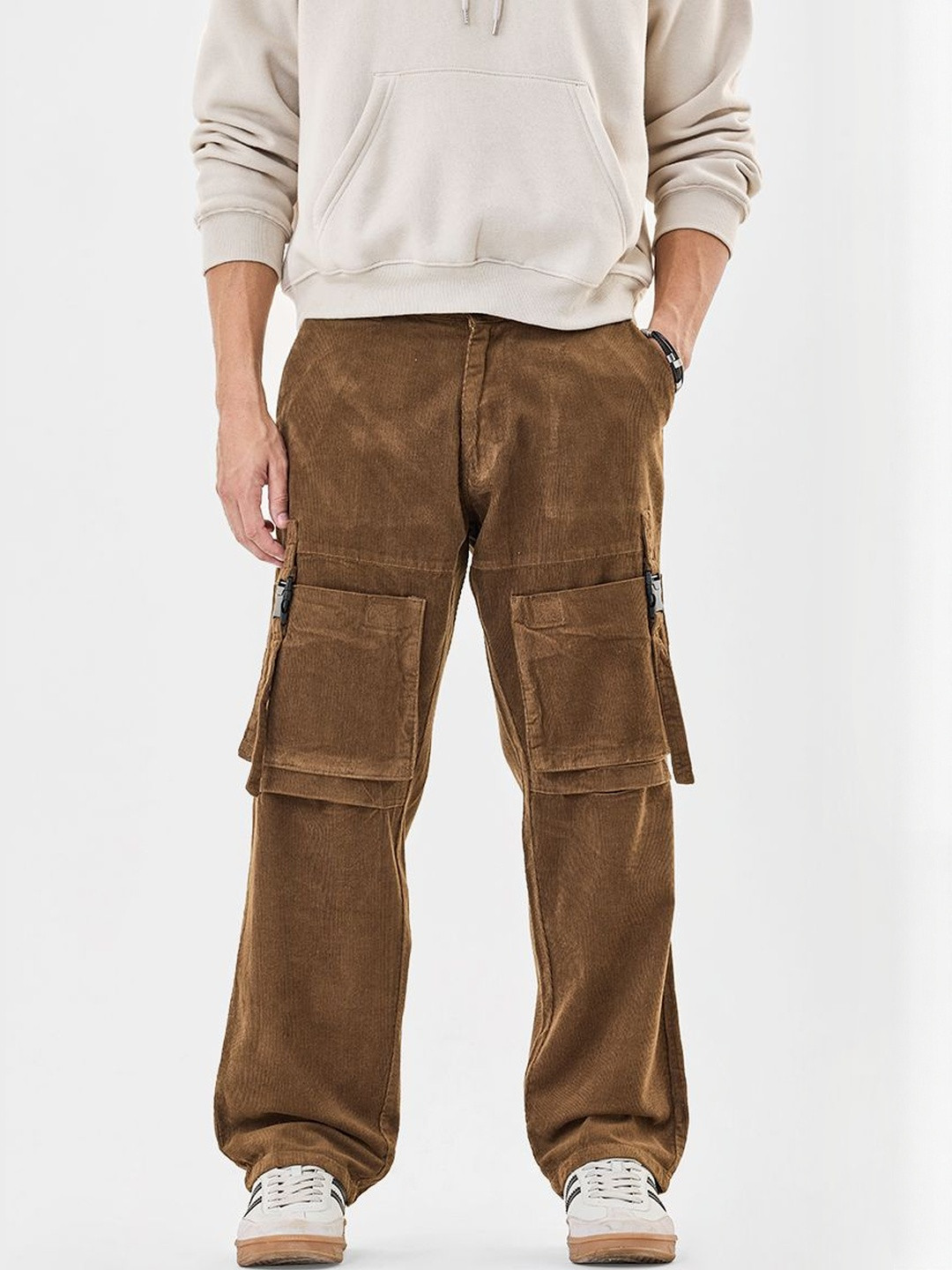 Snitch Men Brown Mid-Rise Baggy Corduroy Cargos Trousers