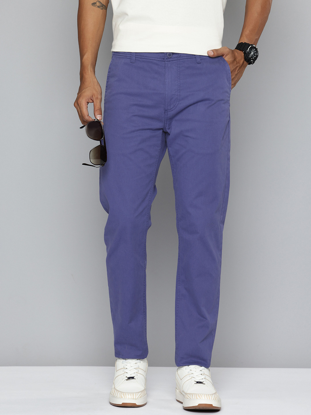 Levis Men Tapered Fit Chinos Trousers