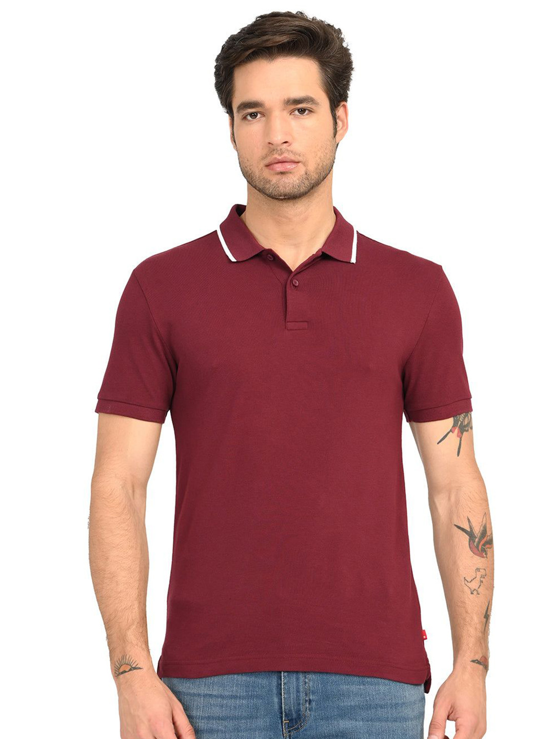 Levis Men Solid Polo Collar Cotton T-shirt