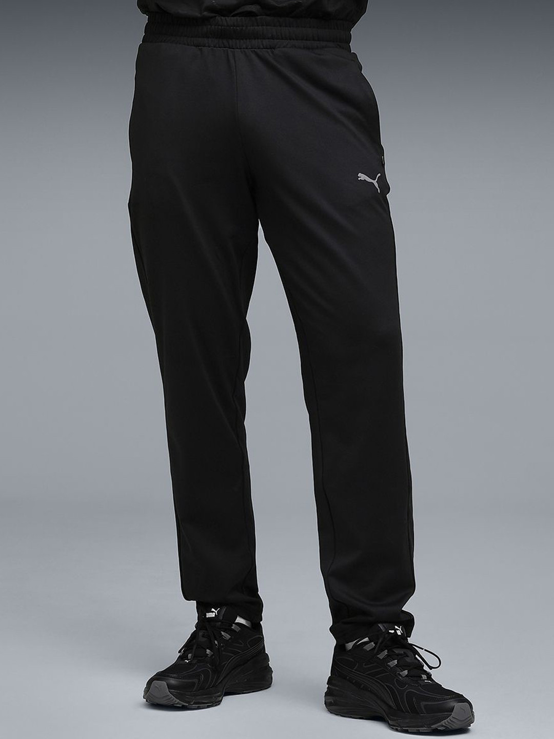 Puma CLOUDSPUN Men Sweat-Wicking Training Pants