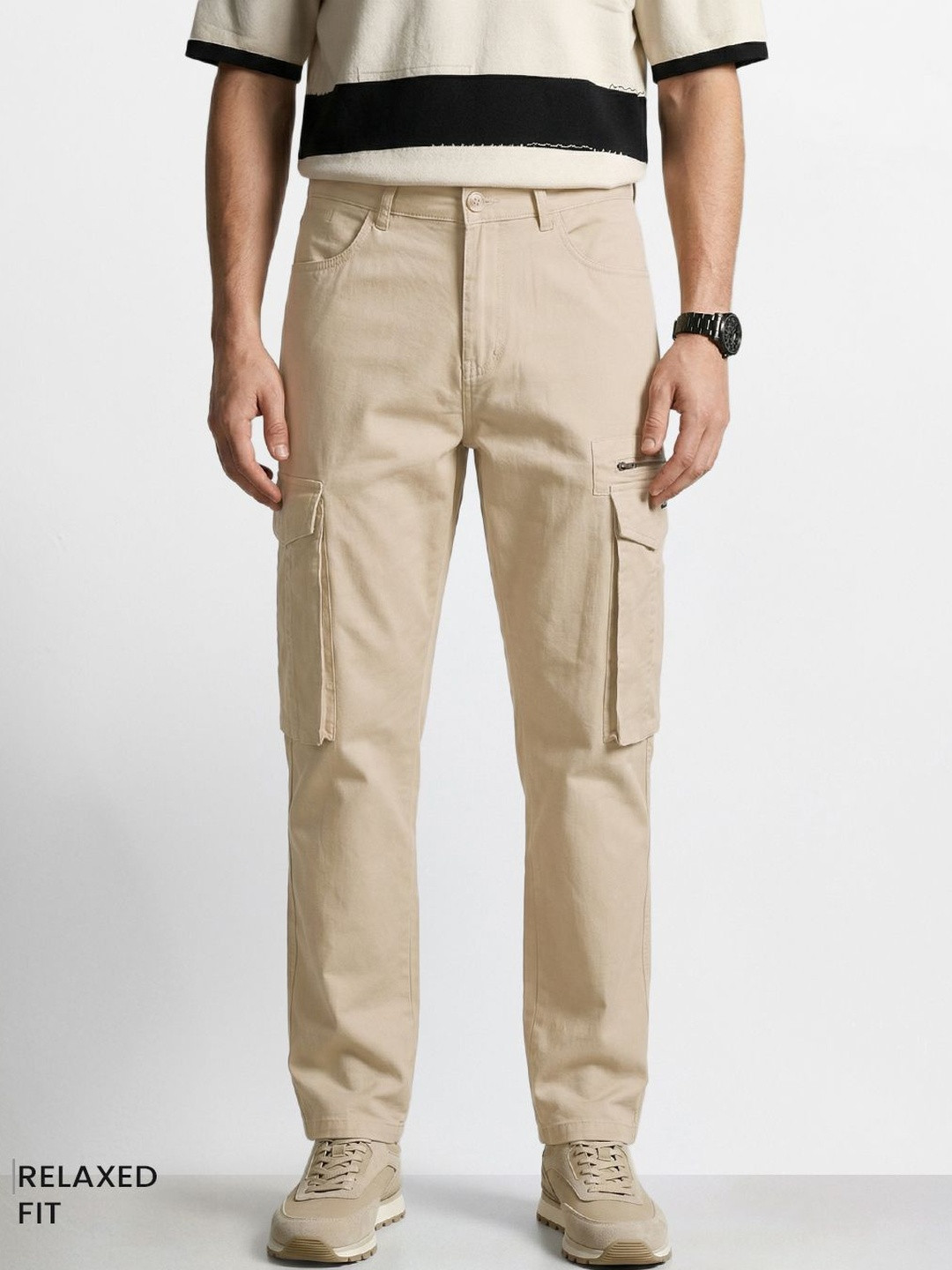 The Indian Garage Co Men Cargos Trousers