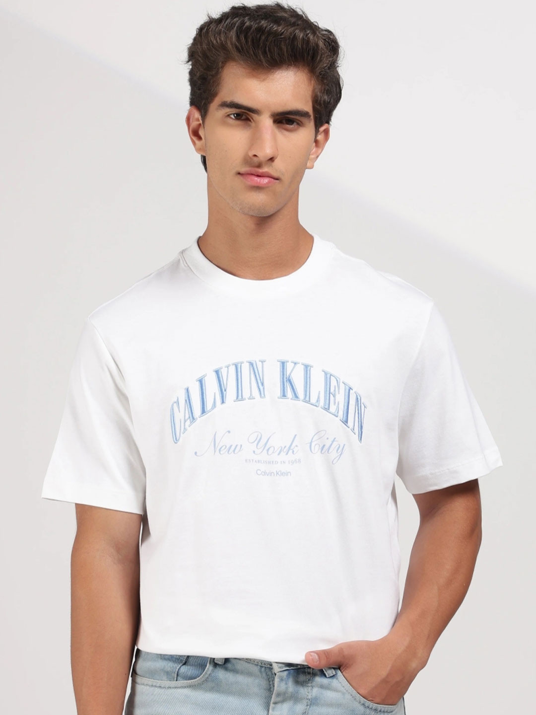 Calvin Klein Jeans Logo Relaxed Fit Cotton Tshirts