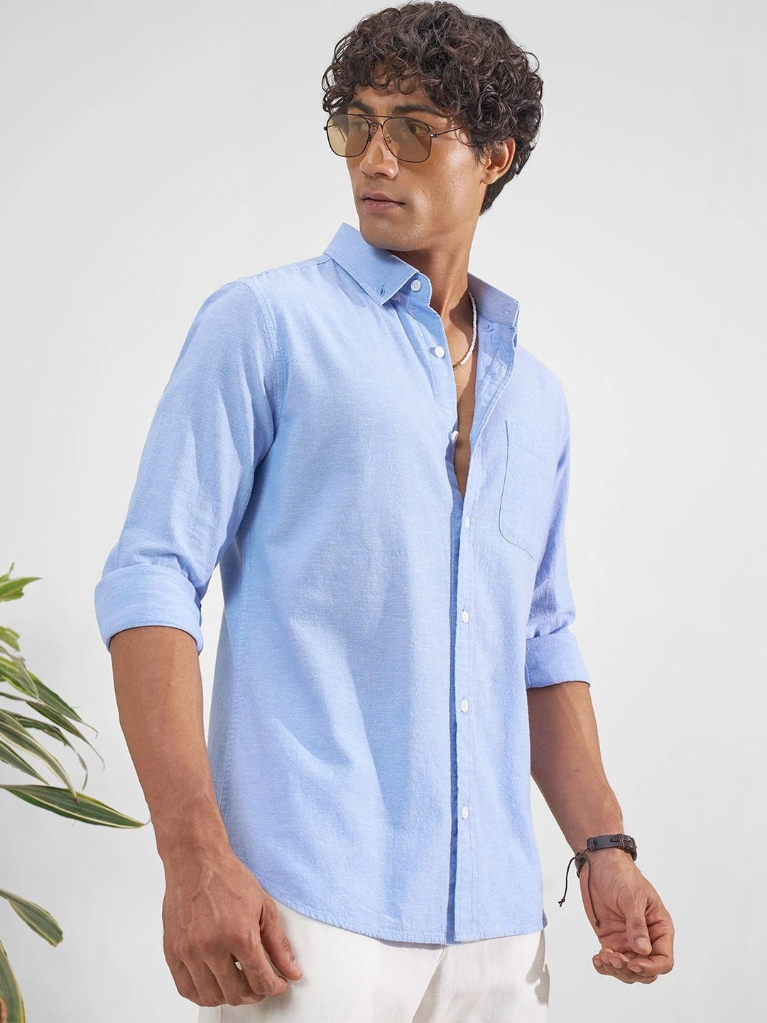 HIGHLANDER Men Premium Linen Chambray Button Down Shirt - Image 6
