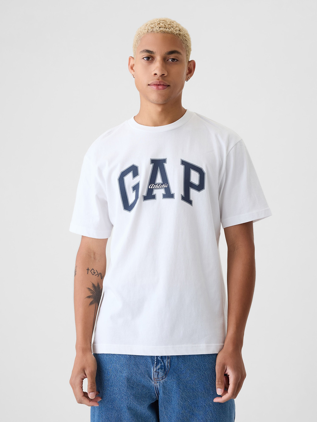 GAP Brand Logo Printed Drop-Shoulder Sleeves Pure Cotton Relaxed Fit T-shirt