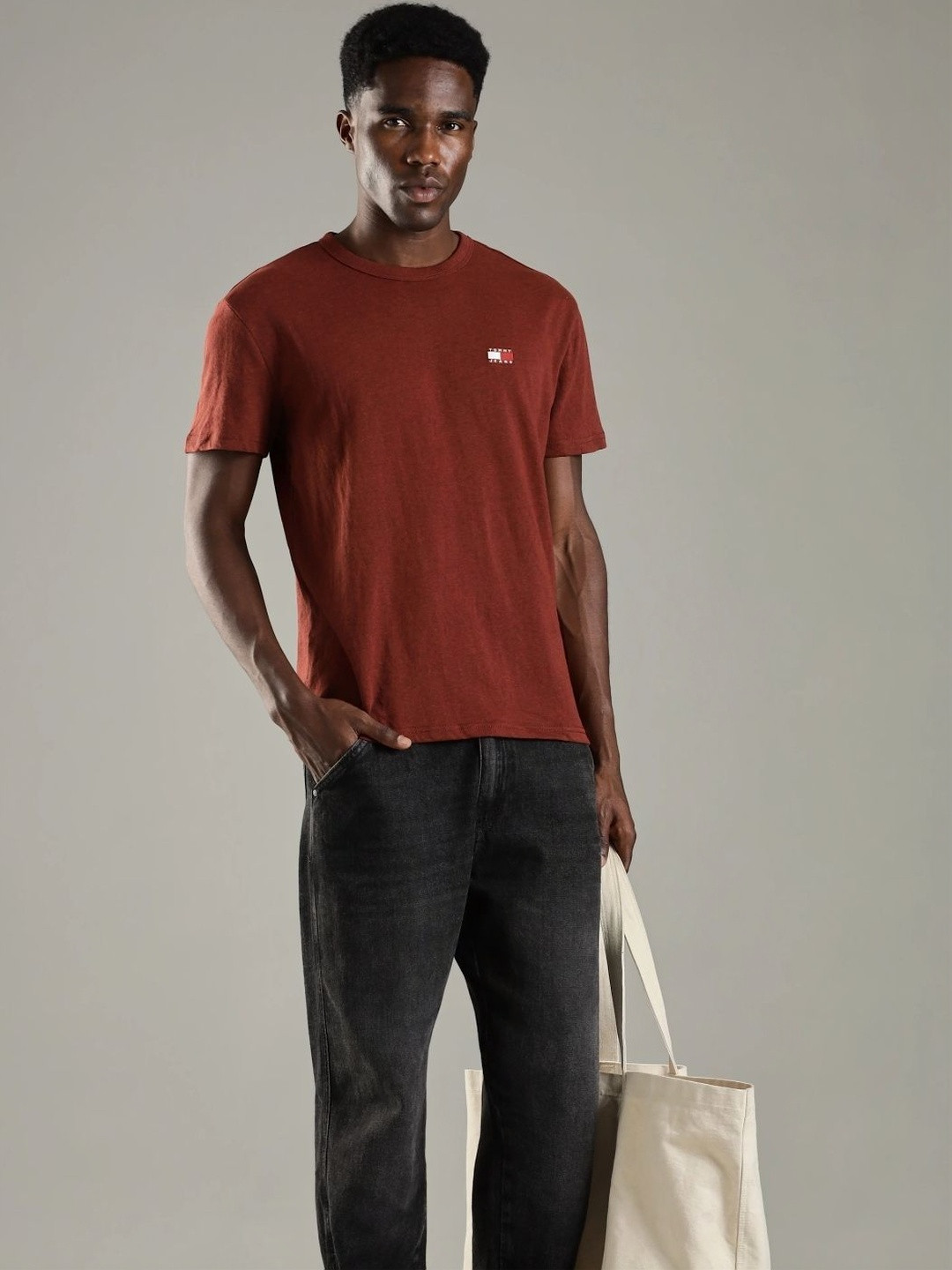 Tommy Hilfiger Men Brand Logo T-shirt