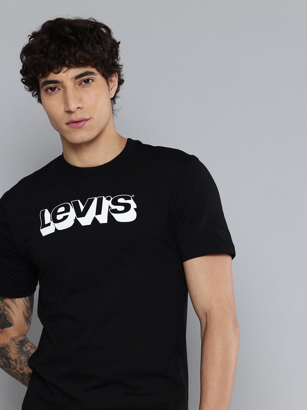 Levis Brand Logo Printed Pure Cotton Slim Fit T-shirt