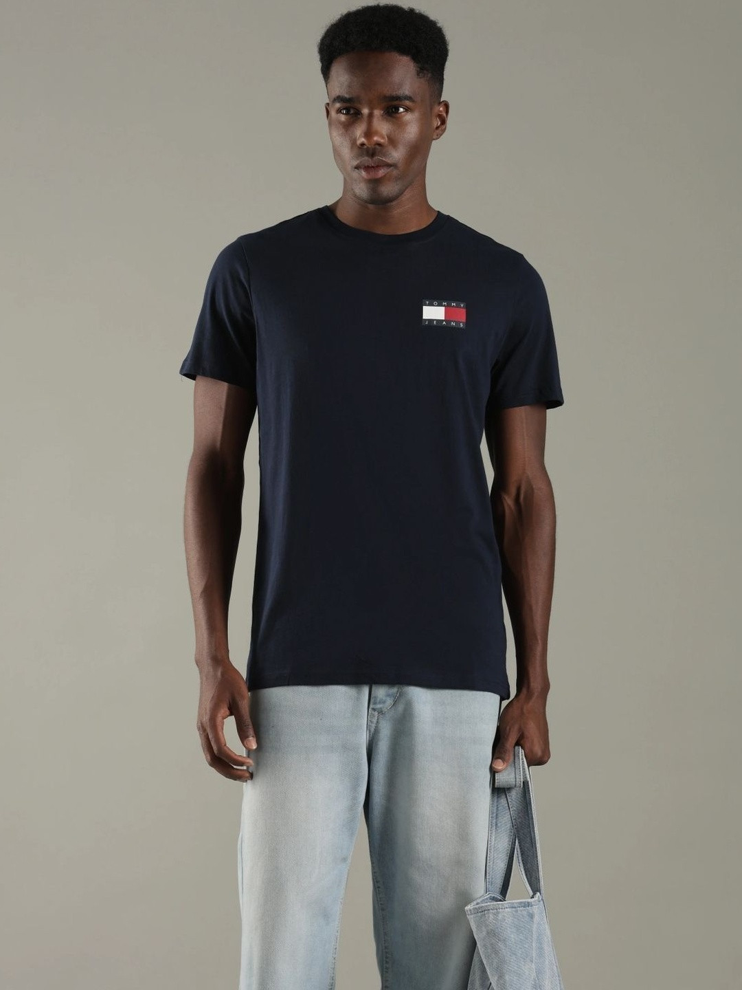 Tommy Hilfiger Men Brand Logo Slim Fit T-shirt
