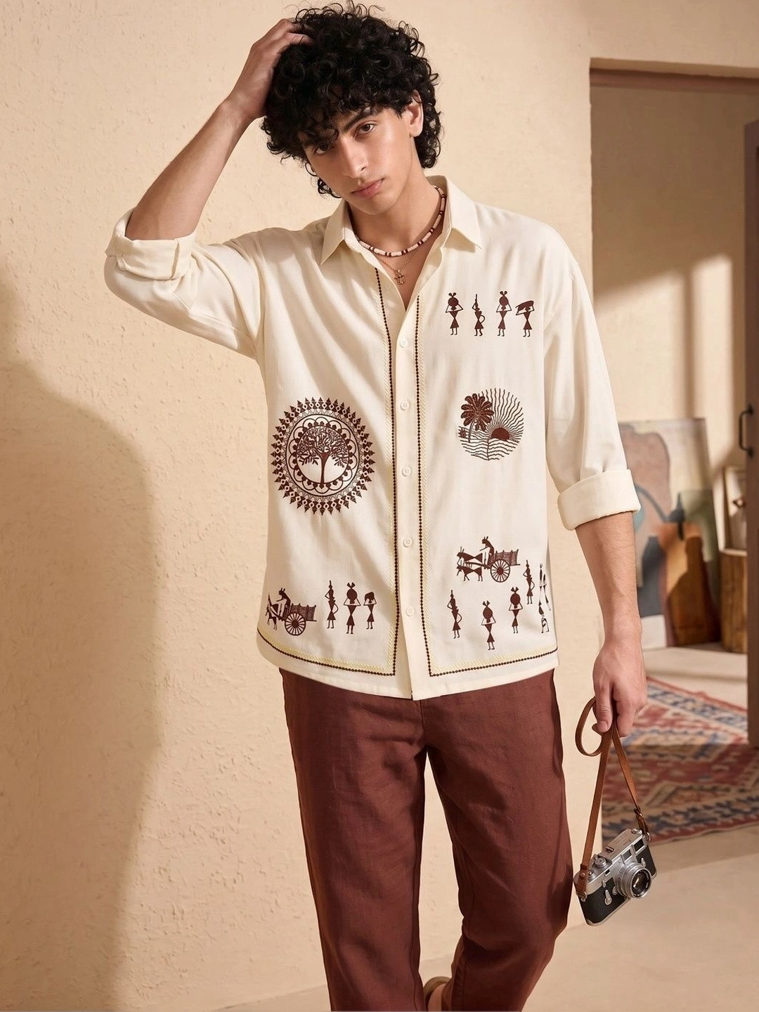 SRI VENKATESWARA FASHION Men Relaxed Fit Ethnic Motifs Printed Spread Collar Casual Shirt - Image 5