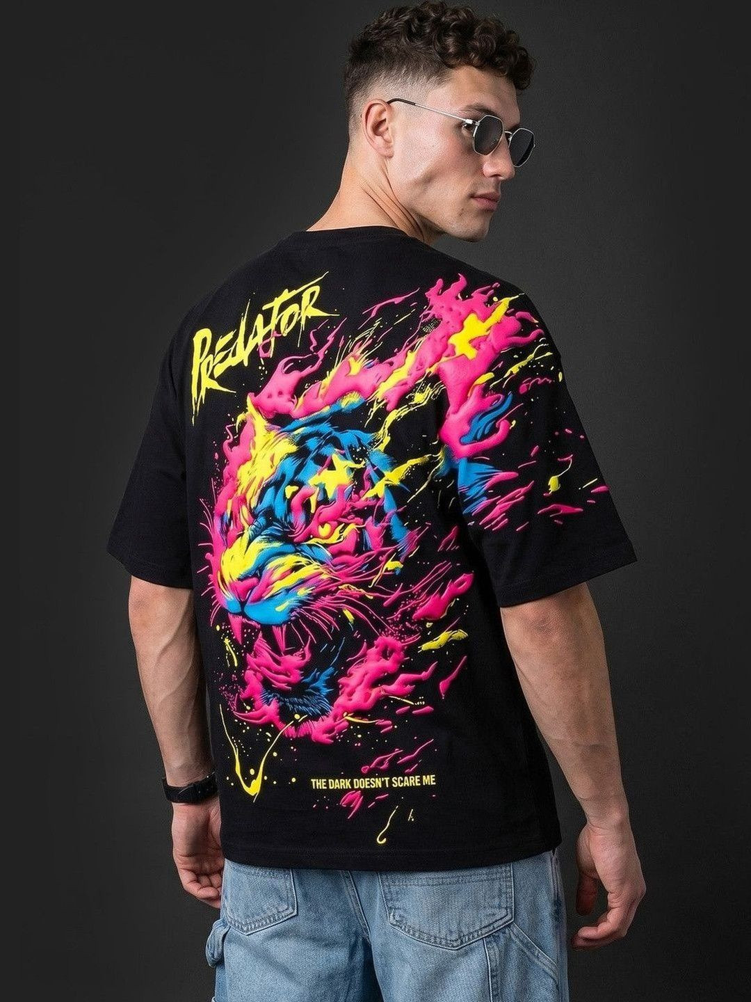 VEIRDO Men Raw Edge Black Graphic Puff Without Printed Pure Cotton V-Neck Oversized Fit T-shirt