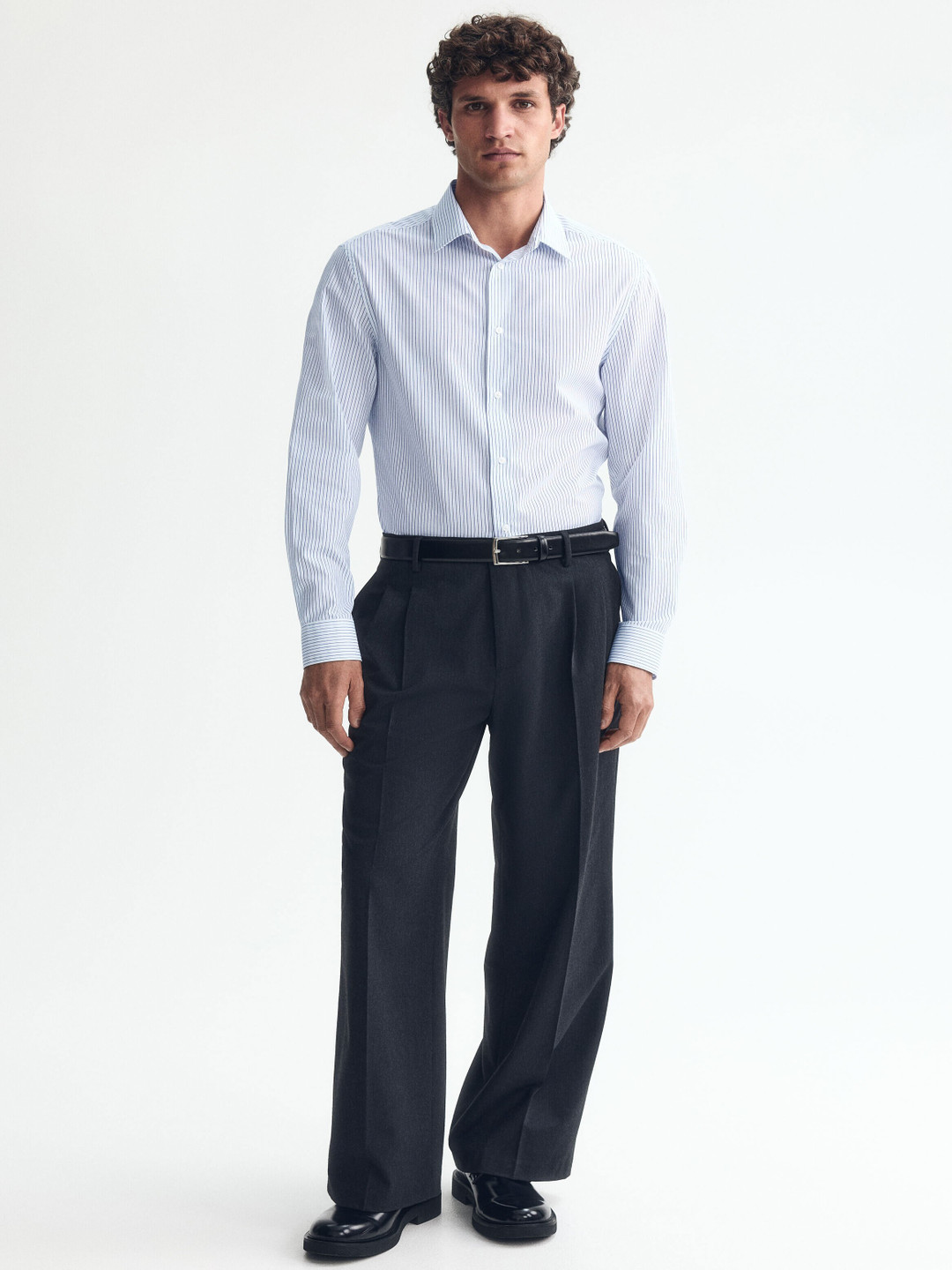 H&M Slim Fit Easy-Iron Shirt - Image 4