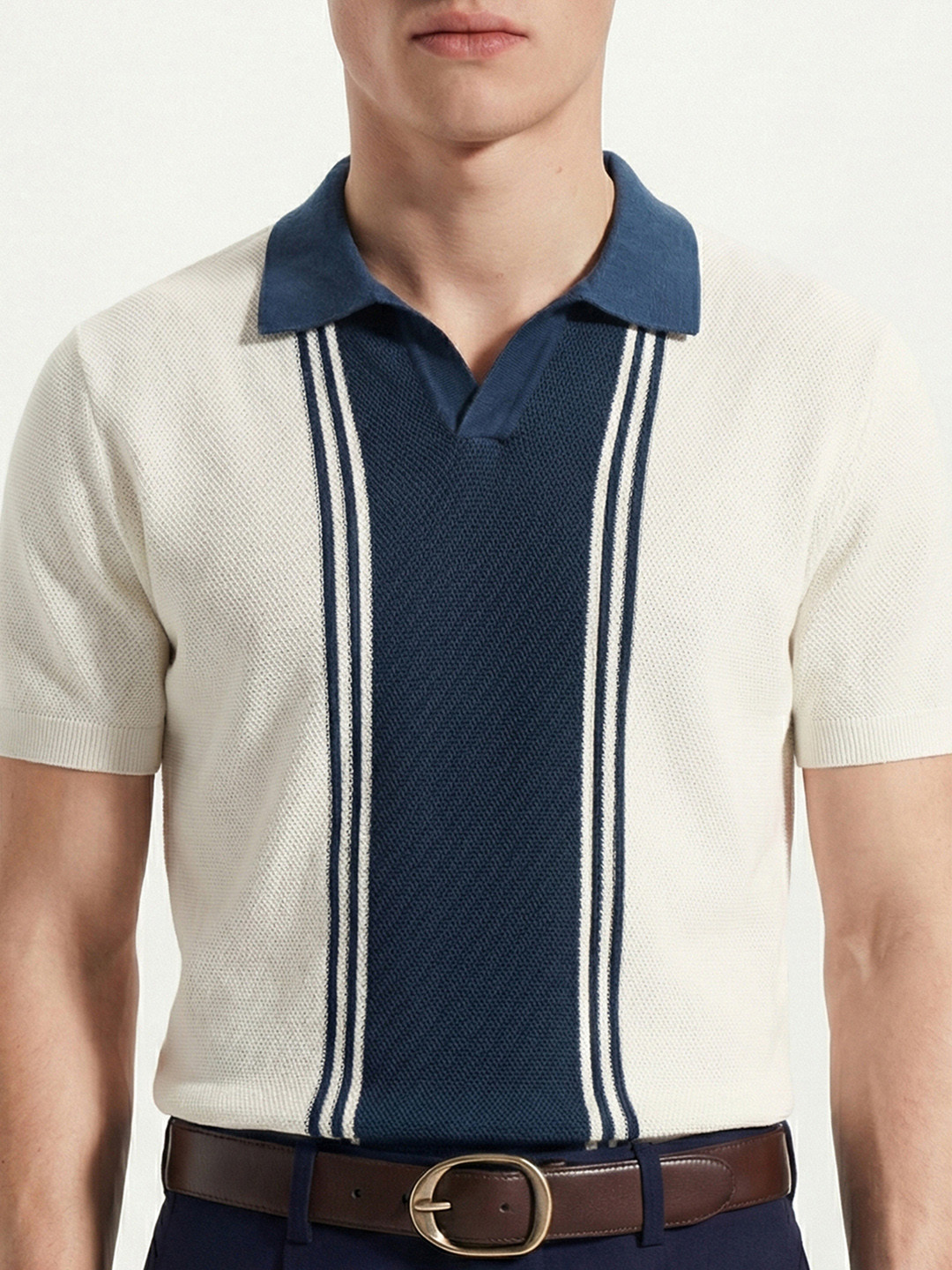 HIGHLANDER Men Colourblocked Polo Collar T-shirt - Image 5