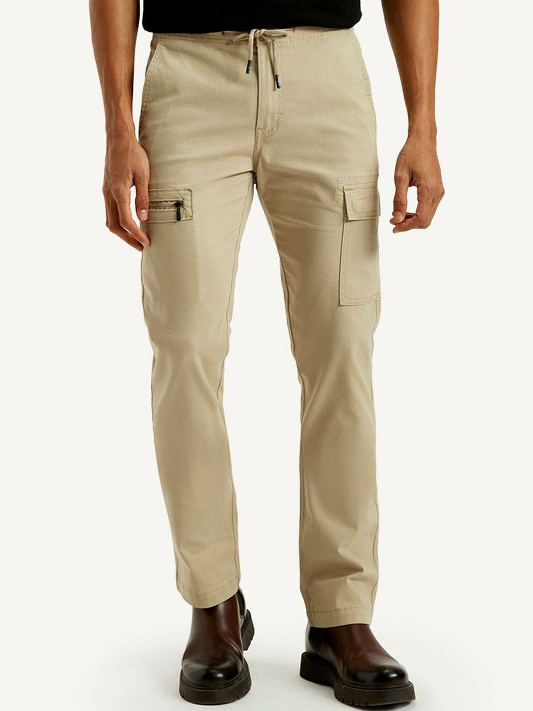 Levis Men Slim Fit Cargos Trousers