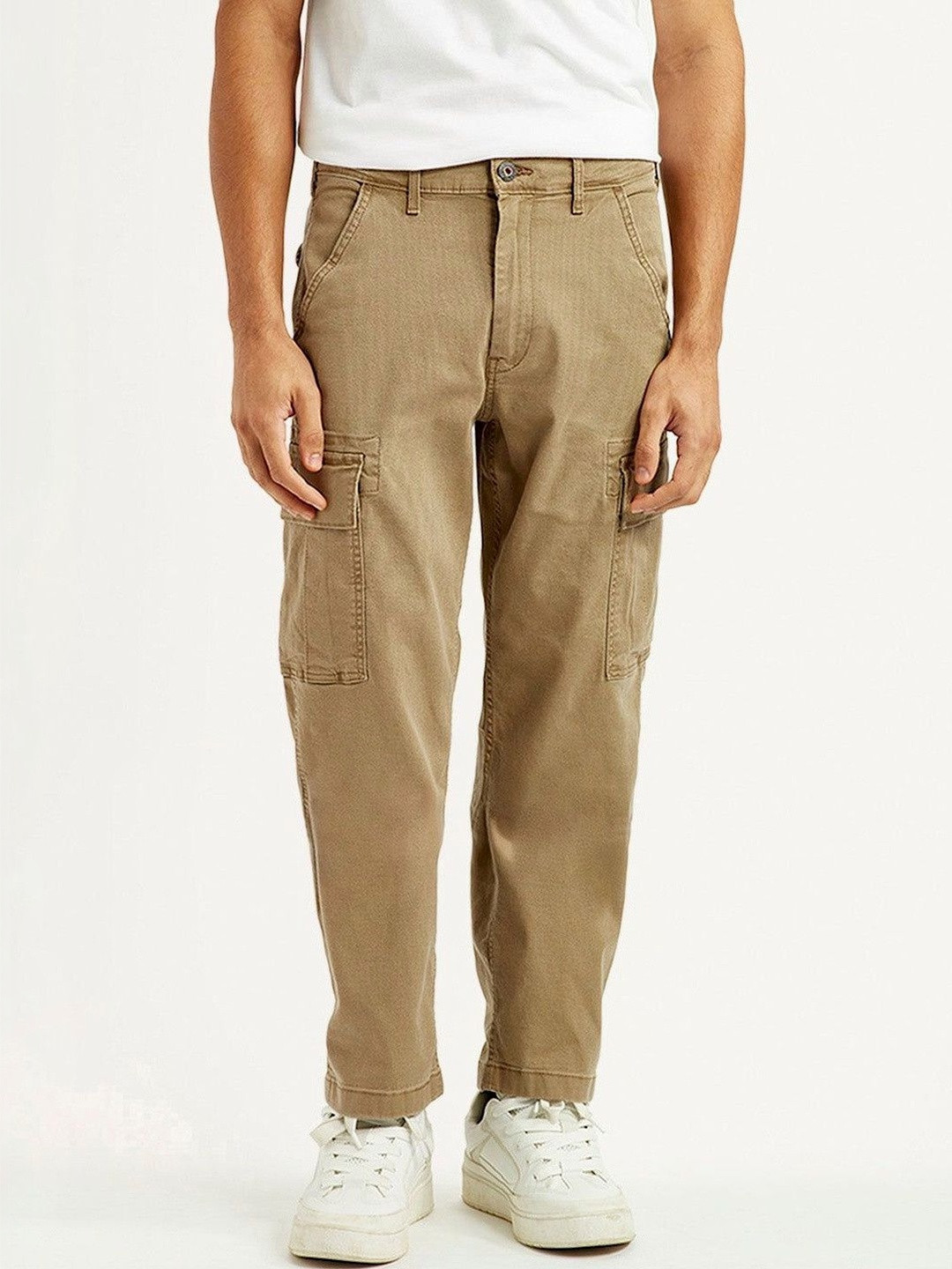 Levis Men Classic Tapered Fit Chinos Trousers
