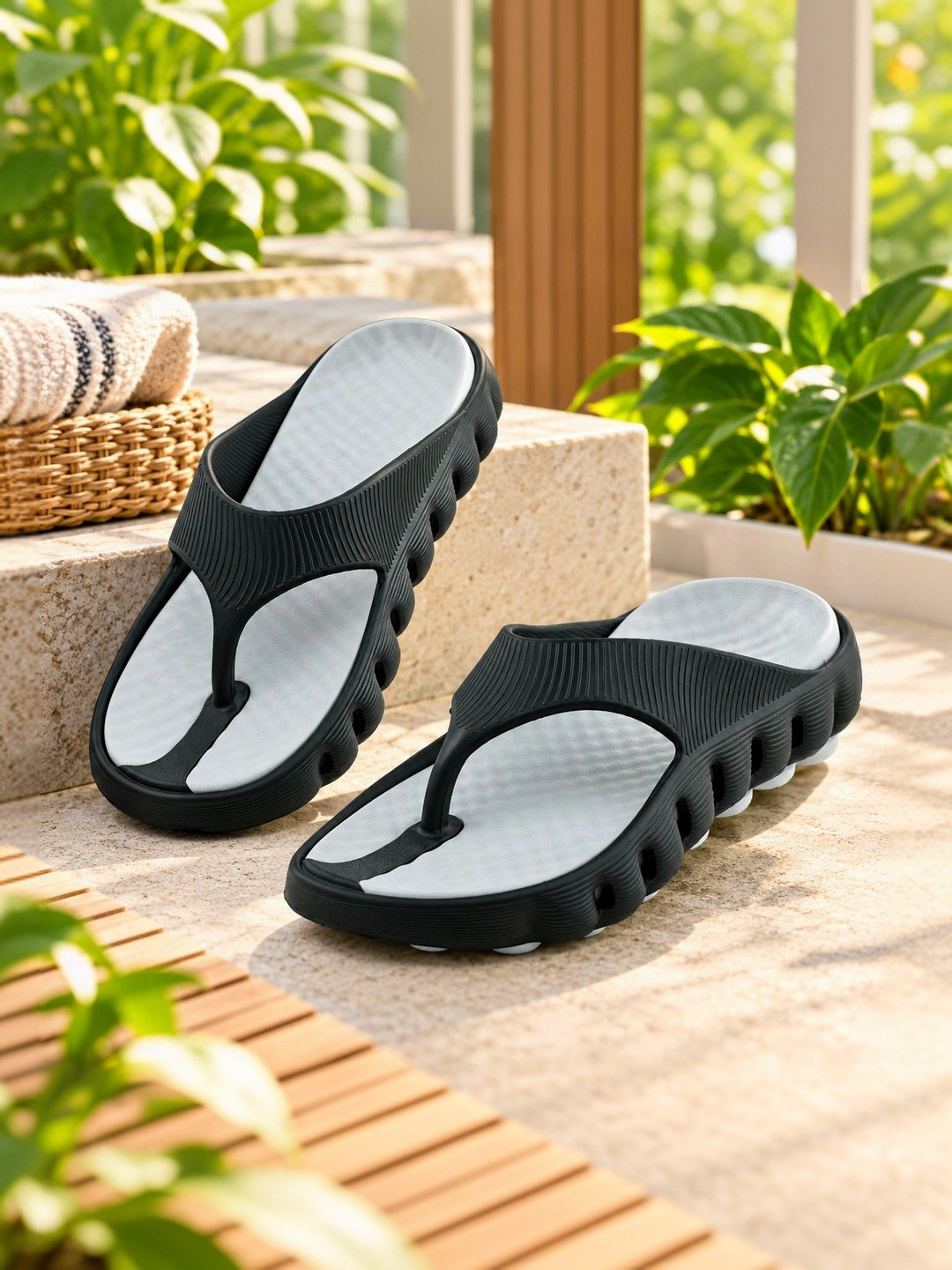 glitchez Men Thong Flip-Flops - Image 2