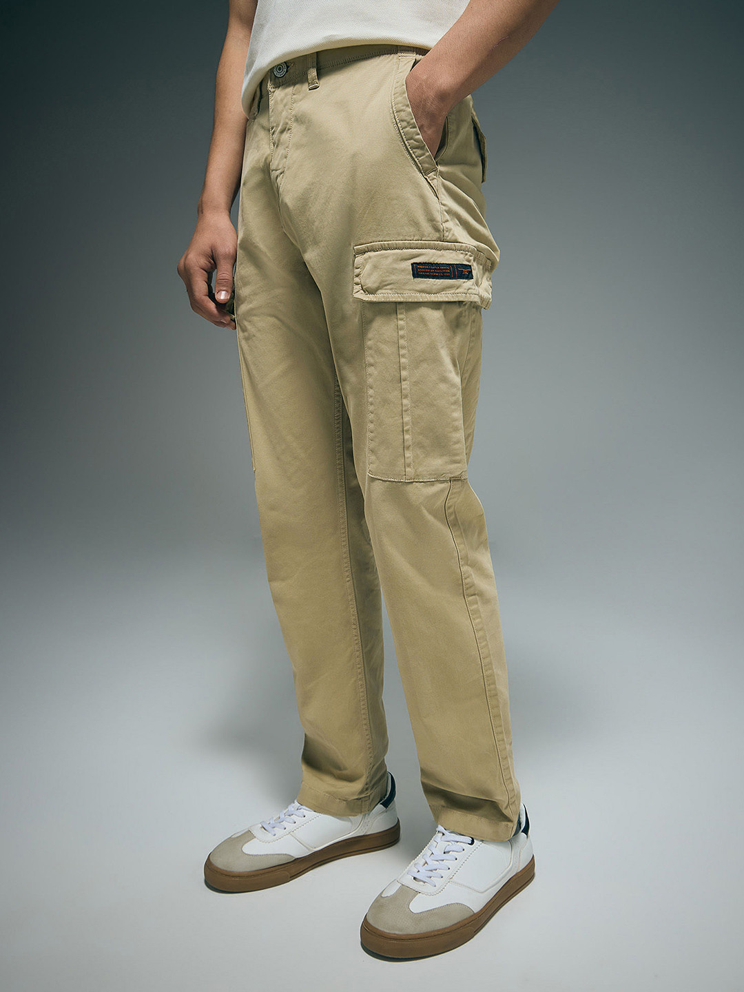 Flying Machine Men Slim Fit Mid-Rise Plain Cotton Cargos