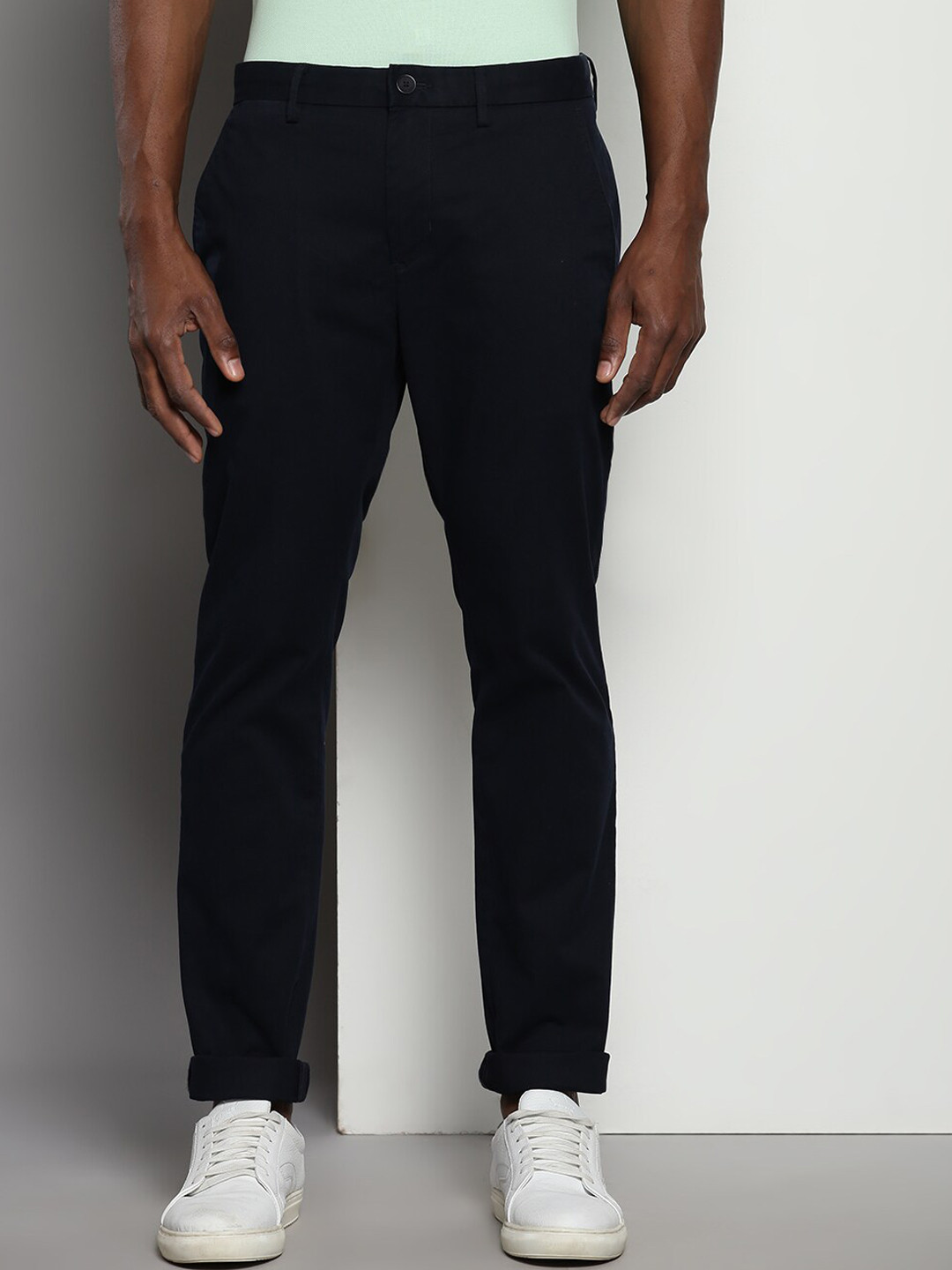 Tommy Hilfiger Men Slim Fit Mid-Rise Cotton Trousers