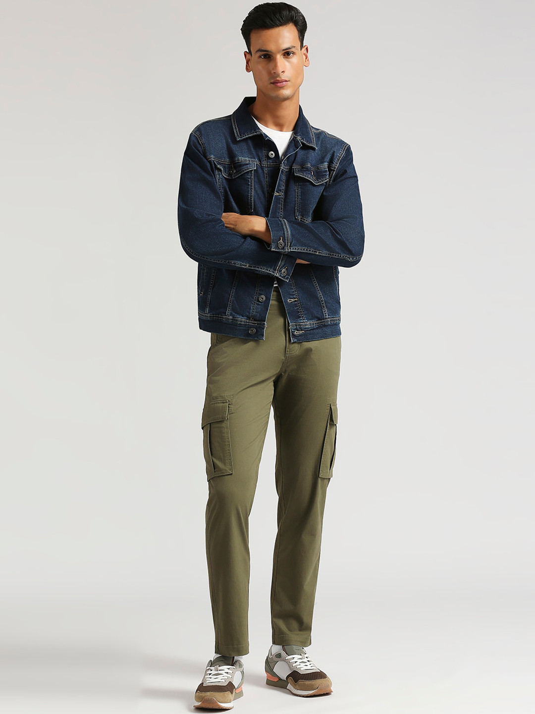 Pepe Jeans Men Mid-Rise Cargos Trousers