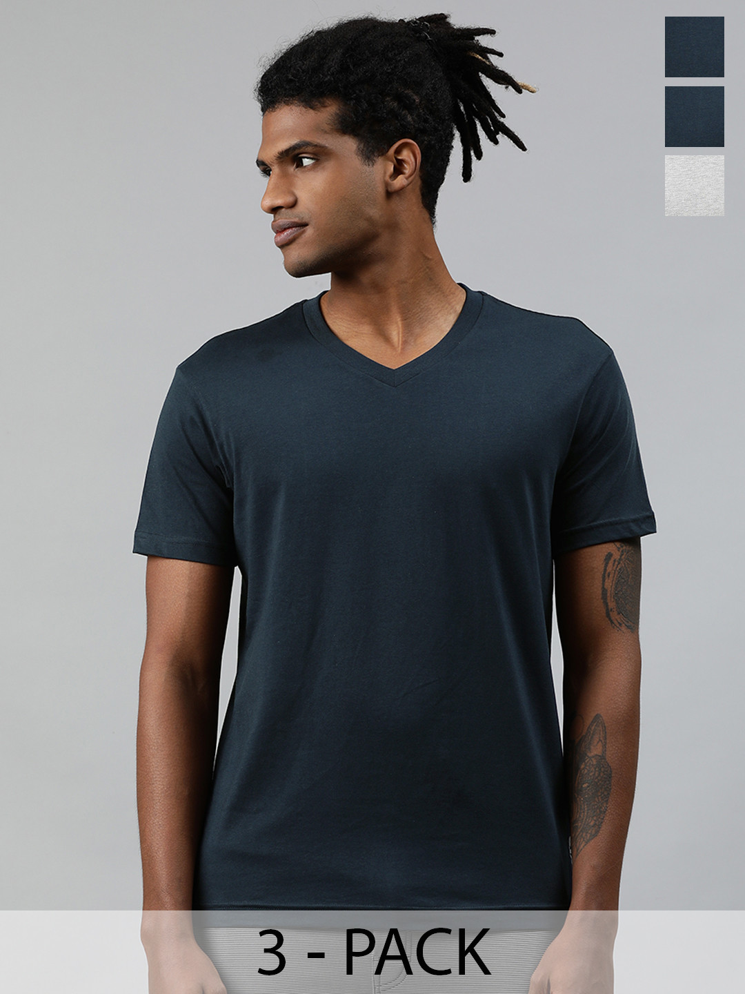Levis Pack Of 3 V-Neck Short Sleeves Cotton T-Shirts
