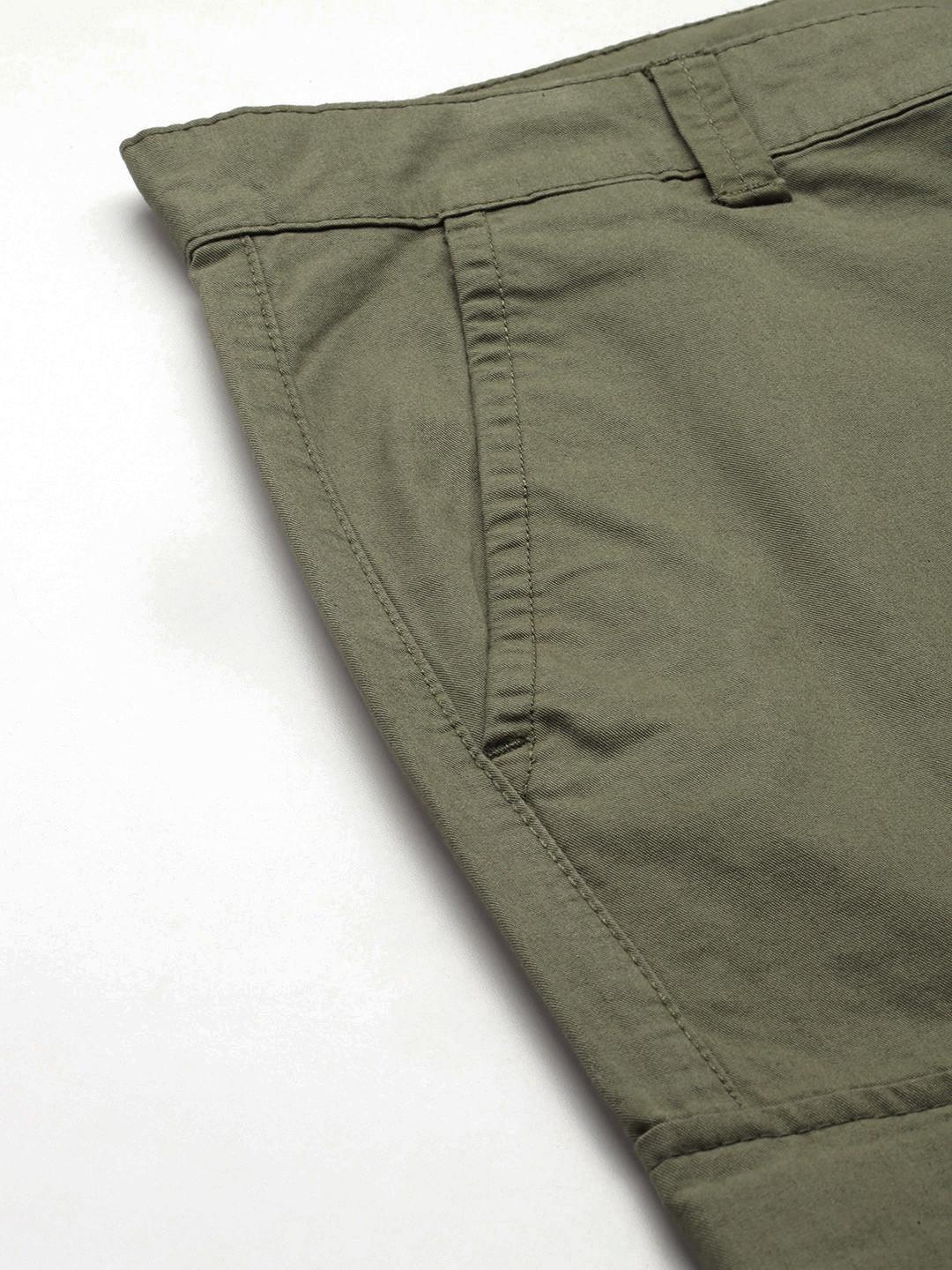 The Roadster Lifestyle Co. Men Relaxed Fit Cargo Trousers - Image 6