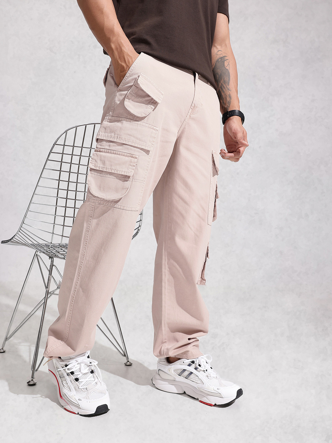 WROGN Men Pure Cotton Loose Fit Cargo Trousers