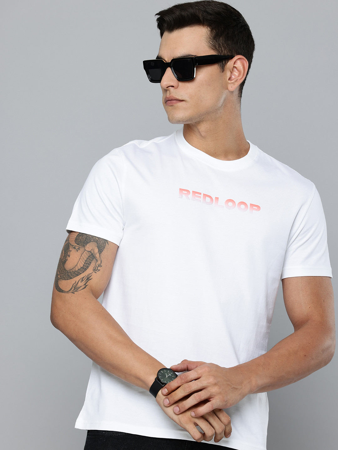 Levis Redloop Pure Cotton Typography Printed Slim Fit T-shirt