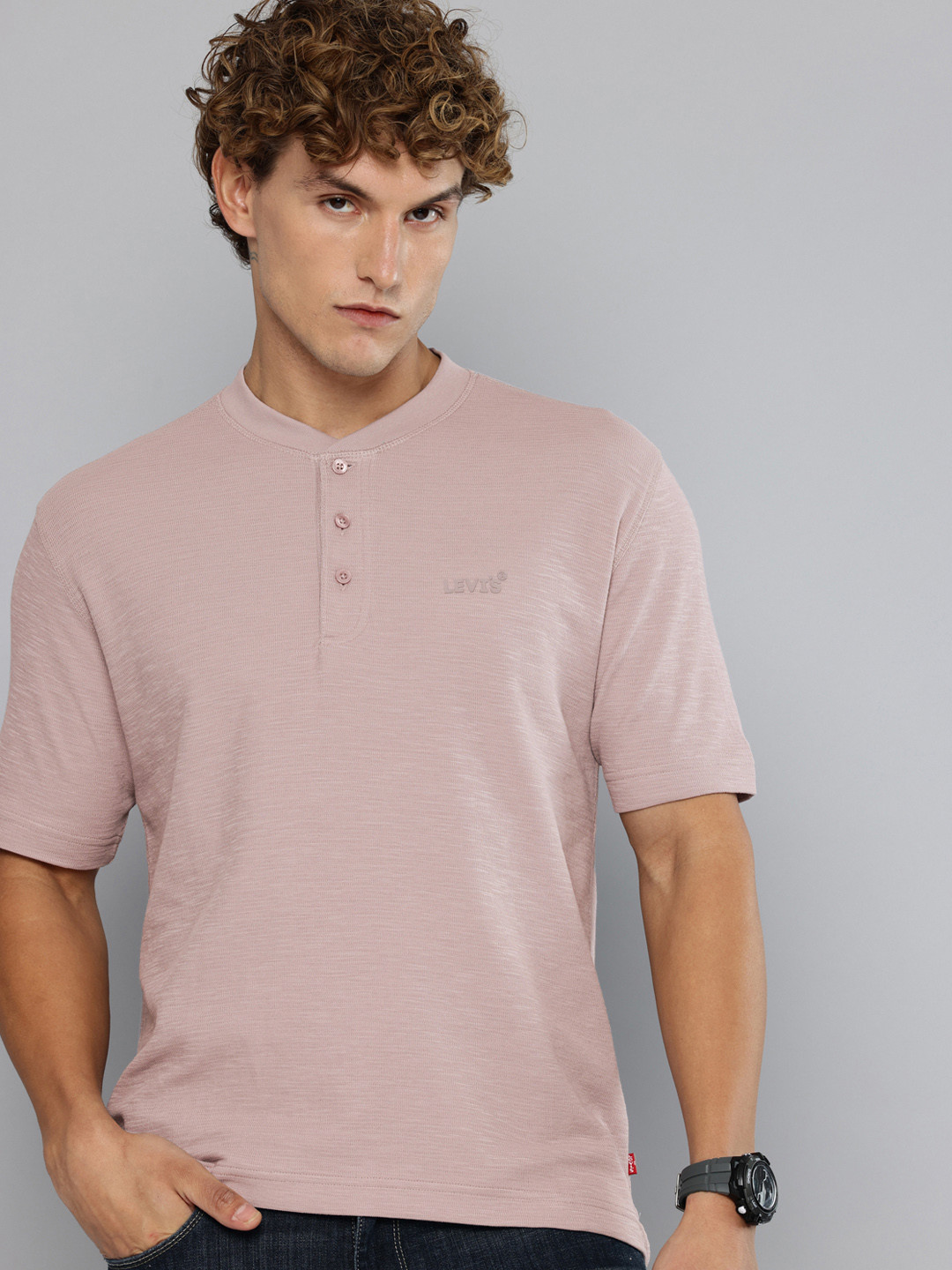Levis Henley Neck Slim Fit T-shirt