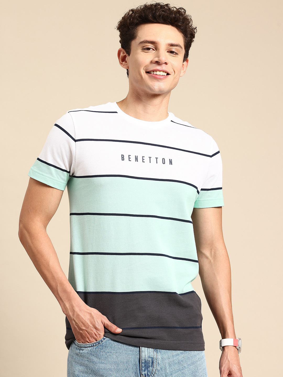 United Colors of Benetton Men Pure Cotton Striped T-shirt