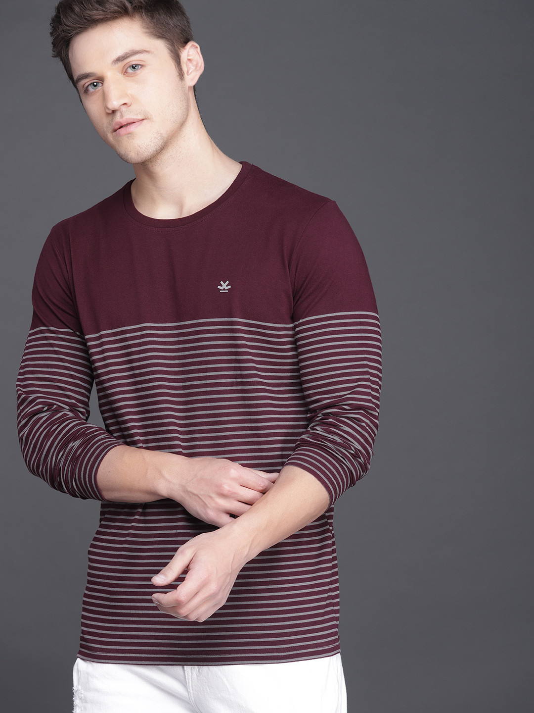 WROGN Men Maroon  Charcoal Grey Slim Fit Striped Round Neck  Cotton T-shirt
