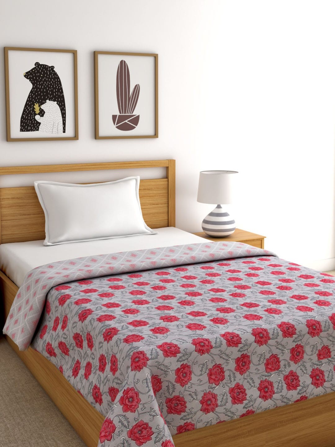 

ROMEE Grey & Red Floral AC Room 300 GSM Single Bed Dohar