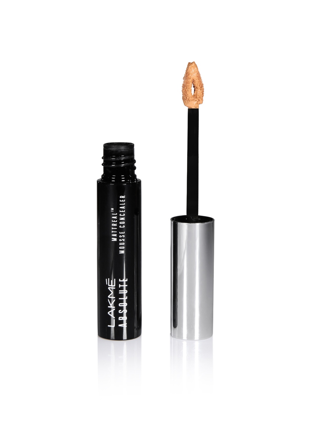 Lakme Absolute Mattreal Mousse Concealer - Caramel 04 9 g