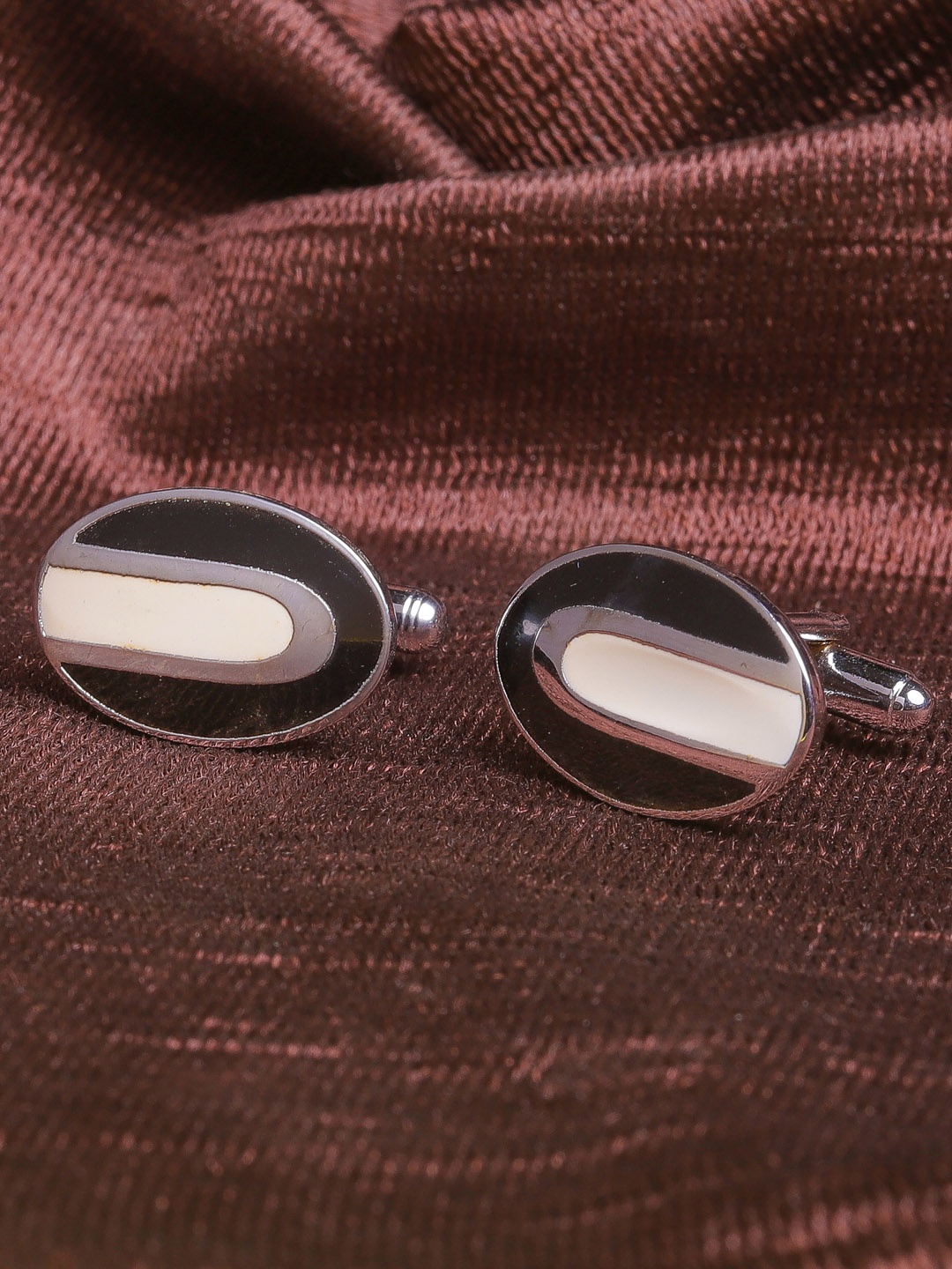 

JEWEL JUNCTION Silver-Toned Geometric Cufflinks