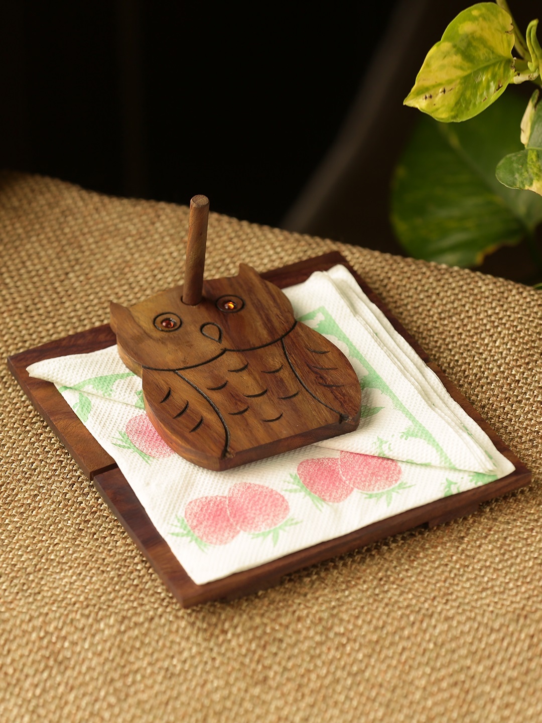 

ExclusiveLane Brown Wooden Hand Carving Depicting Owl Motif Tissue Napkin Holder