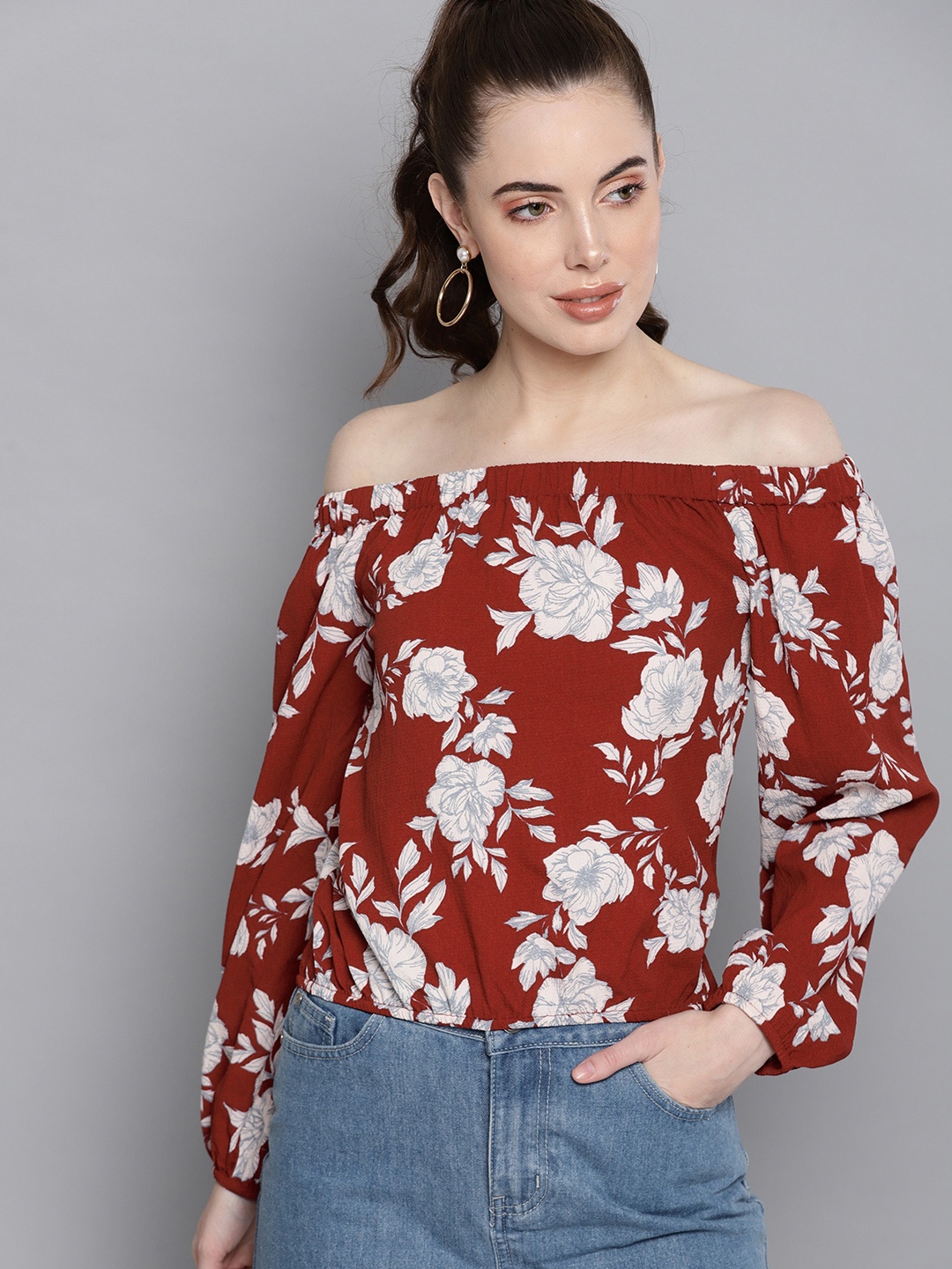 

Carlton London Women Maroon & Off-White Floral Print Blouson Top