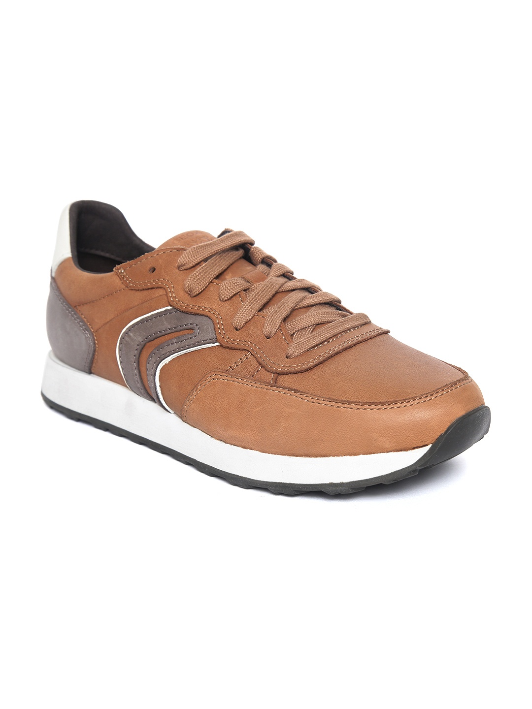 

Geox Men Brown & Taupe Leather Sneakers