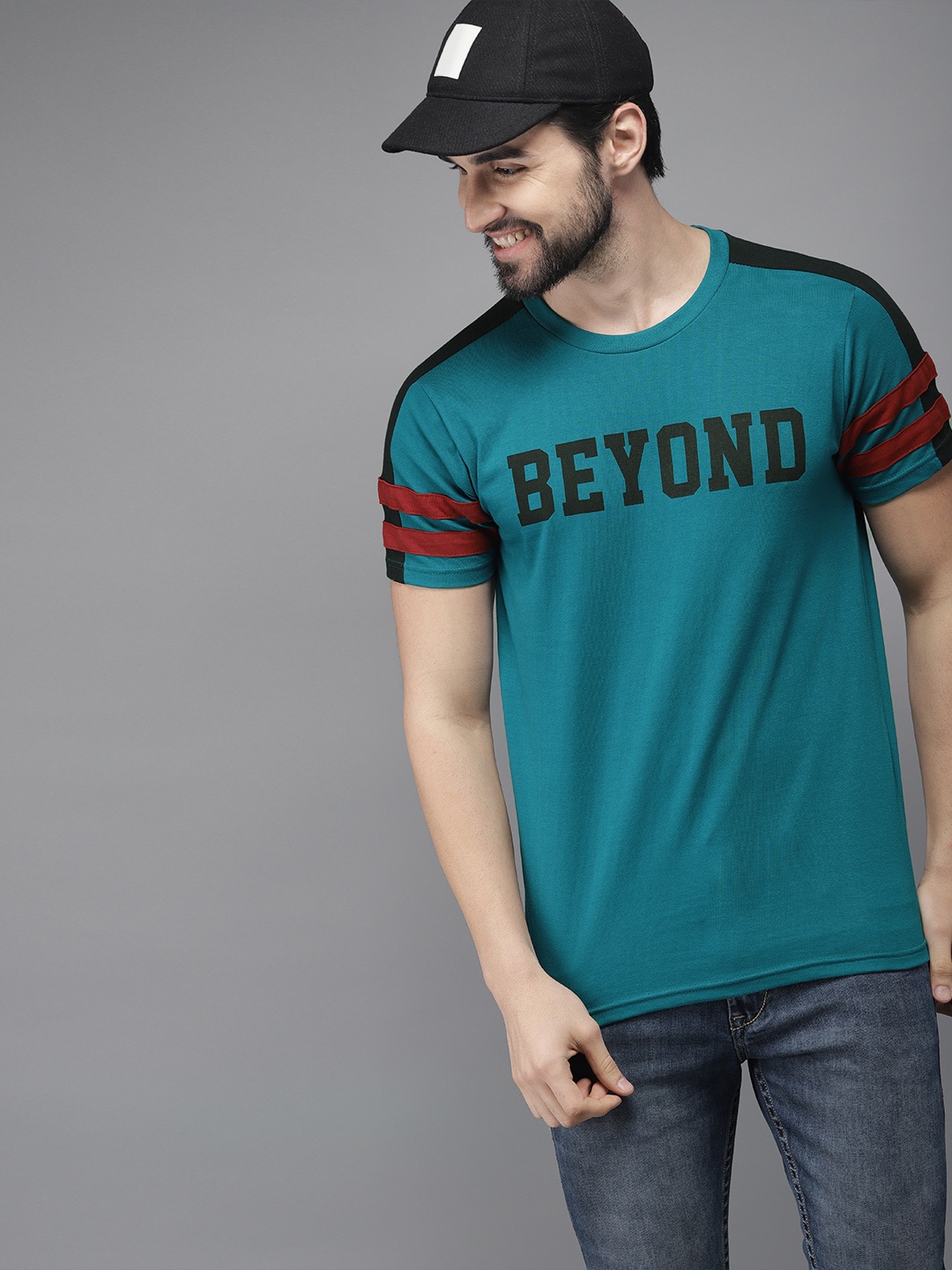 

HERENOW Men Teal Blue Black Printed Cotton Pure Cotton T-shirt