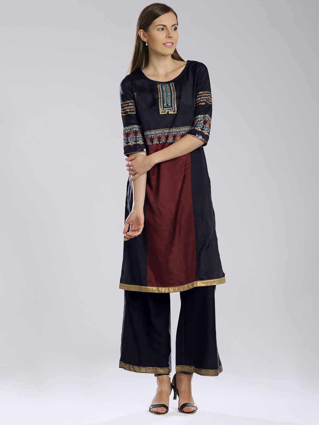

WISHFUL by W Women Navy Printed Kurta, Navy blue