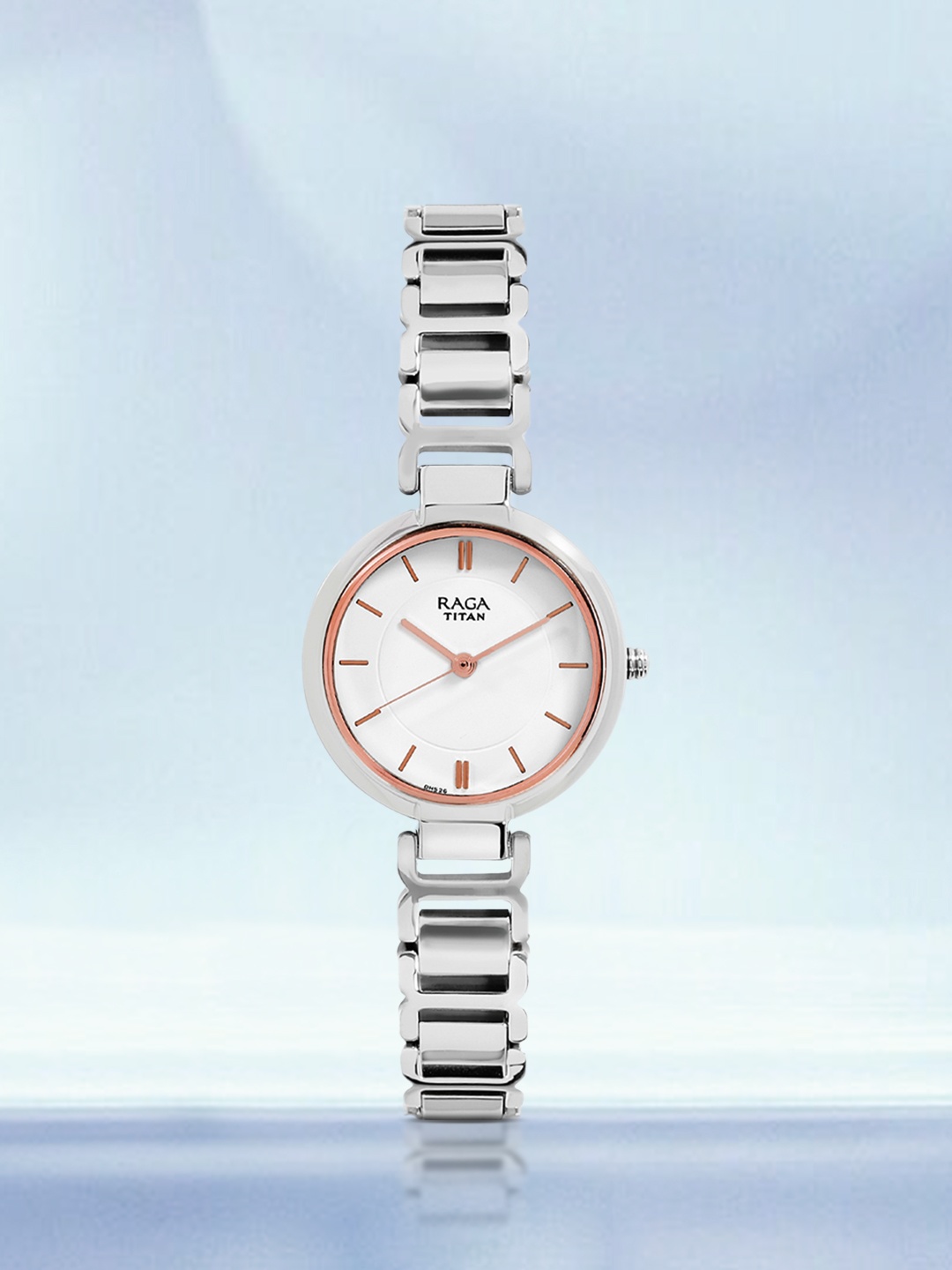 

Titan Women White Analogue Watch 2608SM01