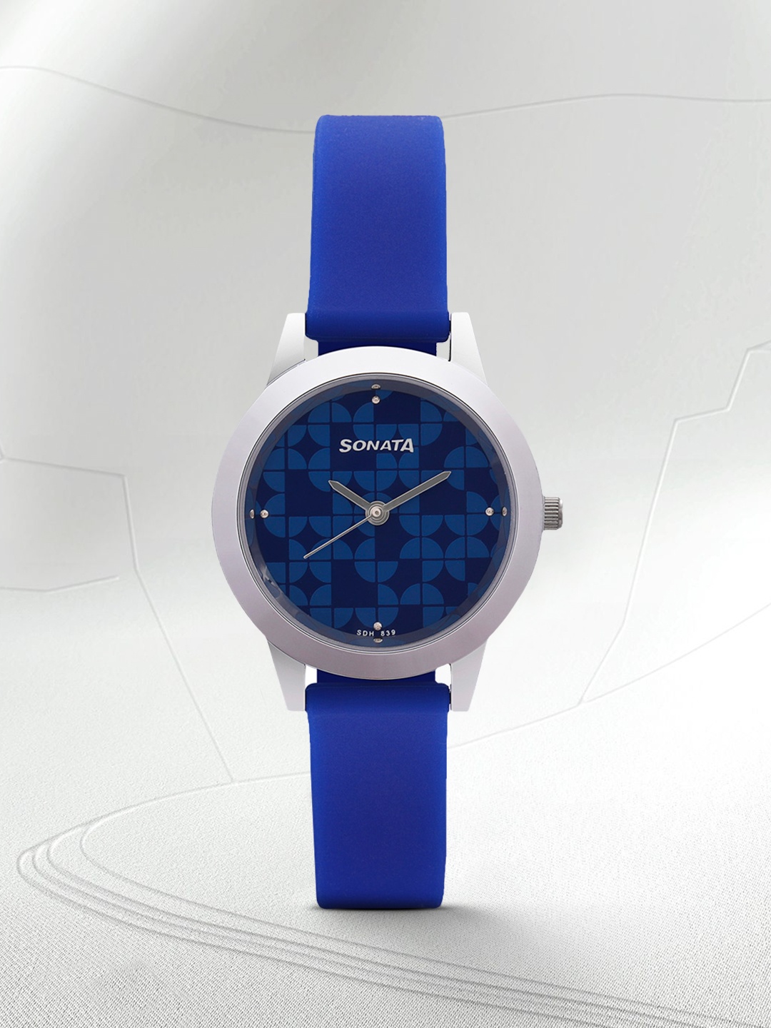 

Sonata Splash Women Blue Analogue watch NL87019SP02